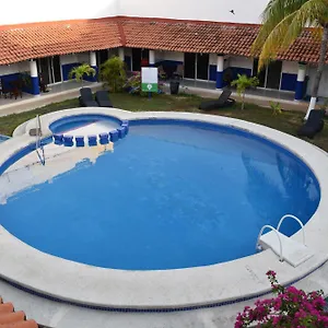 https://hotel-plaza-almendros.quintano-roohotels.com