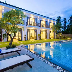 https://hoi-an-hideaway-villa.hotelsofhoian.com