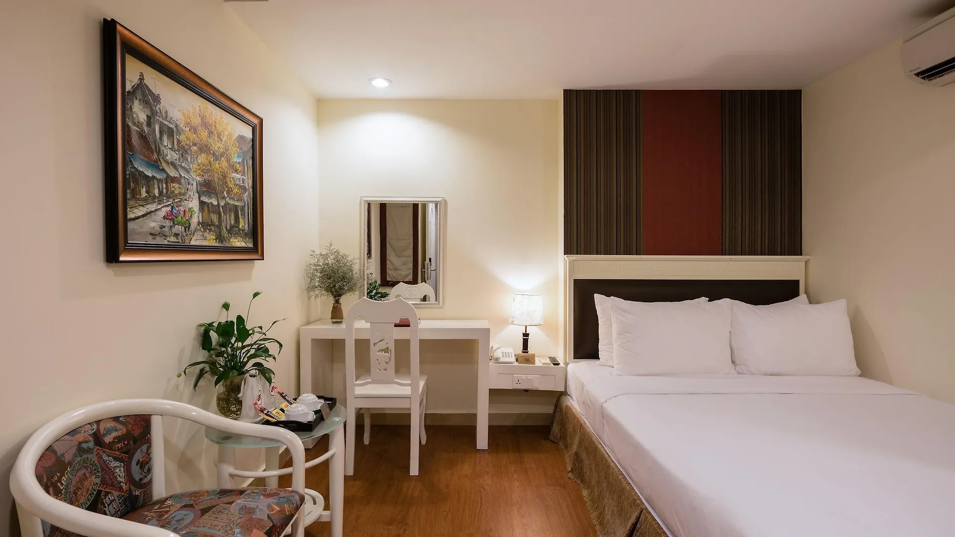 Asian Ruby Center Point Hotel & Spa Ho Chi Minh-stad 3*,